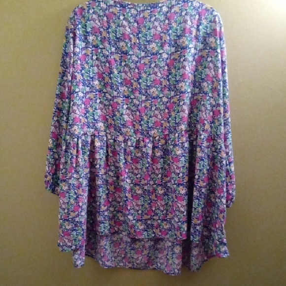 Womans 4X Agnes Orinda Pink and Purple Floral Blouse with Flutter Sleeves - Picture 5 of 5